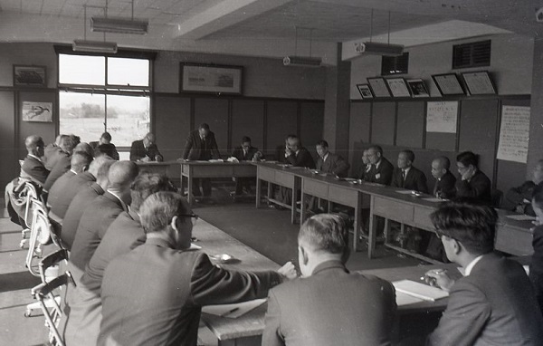 1963 村議会048.jpg